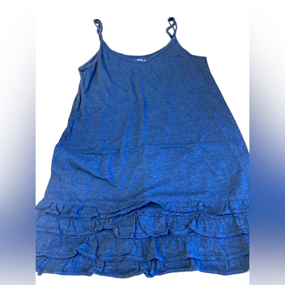 GAP body speghetti strap tank top denim color ruffle accent